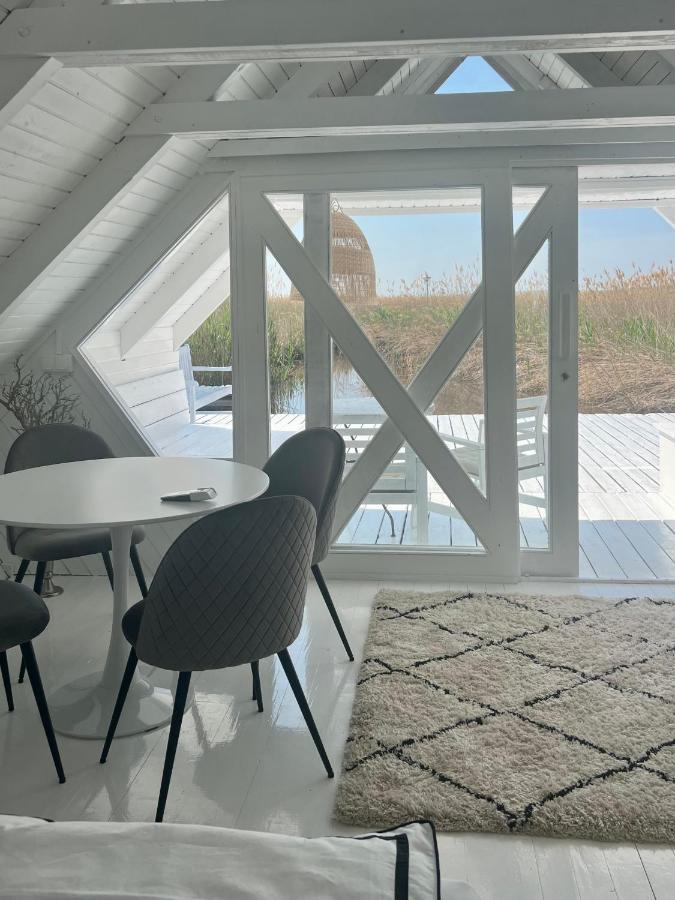 Seehütte Strandhaus direkt im Neusiedler See Rust Exterior foto